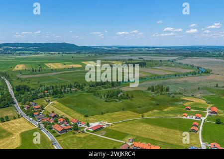 Die Gemeinde Kochel am See in Oberbayern im Luftbild Ausblick auf Kochel am See in der Region Tölzer Land am bayeris Kochel am See Bayern Deutschland Stockfoto