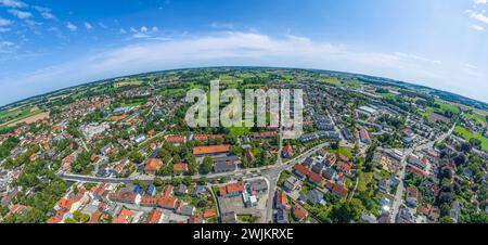 Luftaufnahme der Stadt Dorfen im oberbayerischen Isental Ausblick auf Dorfen im Landkreis Erding in Oberbayern Dorfen Bayern Deutschland *** Aerial VI Stockfoto