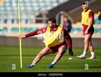 Tom Roebuck aus England während eines Trainings im Twickenham Stadium in London. Bilddatum: Freitag, 16. Februar 2024. Stockfoto