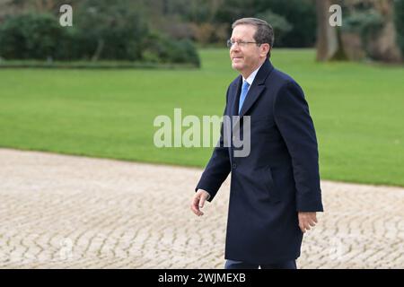 Berlin, Deutschland 16. Februar 2024: Begrüßung S.E. des Präsidenten des Staates Israel - 16.02.2024 im Bild: Isaac Herzog, israelischer Staatspräsident *** Berlin, Deutschland 16. Februar 2024 Grußwort S E des Präsidenten des Staates Israel 16 02 2024 Bild Isaac Herzog, Präsident Israels Copyright: XFotostandx/xReuhlx Stockfoto