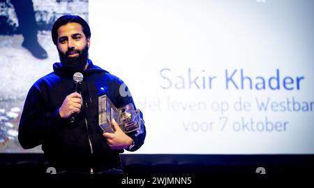 HILVERSUM – der Fotograf Sakir Khader wurde zum Gewinner der Silbernen Kamera im Theater Gooiland erklärt. Der Preis ist für das beste journalistische Foto des vergangenen Jahres. ANP ROBIN UTRECHT niederlande raus - belgien raus Stockfoto