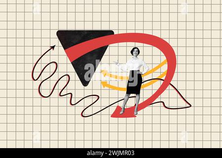 Horizontale, zusammengesetzte Fotocollage mit durchdachtem Geschäftsfrauen-Look analysiert Statistikdiagramme, die auf einen karierten Seitenhintergrund zeigen Stockfoto