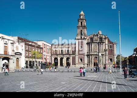 Santo Domingo plaza und Kirche in der Altstadt von Mexiko-Stadt, Mexiko. Stockfoto