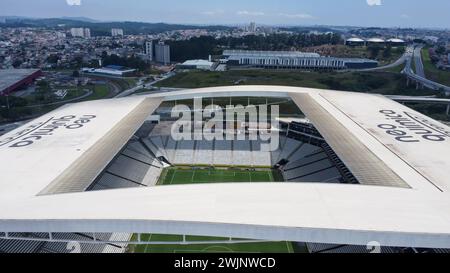 Sao Paulo, Brasilien. November 2022. Sao Paulo, Brasilien, 15. November 2022: Neo Quimica Arena (Arena Corinthians) Stadion von Corinthians Sao Paulo aus der Luft mit einer Drohne in Sao Paulo, Brasilien. (Daniela Porcelli/SPP) Credit: SPP Sport Press Photo. /Alamy Live News Stockfoto