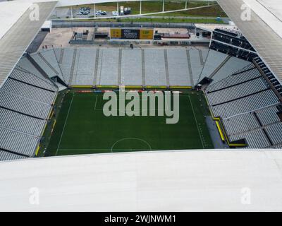 Sao Paulo, Brasilien. November 2022. Sao Paulo, Brasilien, 15. November 2022: Neo Quimica Arena (Arena Corinthians) Stadion von Corinthians Sao Paulo aus der Luft mit einer Drohne in Sao Paulo, Brasilien. (Daniela Porcelli/SPP) Credit: SPP Sport Press Photo. /Alamy Live News Stockfoto