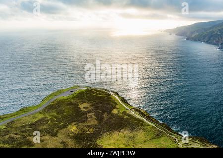 Slieve League, Irlands höchsten Meeresklippen, in south west Donegal entlang dieser herrlichen Küste fahren. Eine der beliebtesten hält Stockfoto