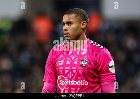 West Bromwich, Großbritannien. Februar 2024. Gavin Bazunu aus Southampton während des Sky Bet Championship Matches West Bromwich Albion vs Southampton at the Hawthorns, West Bromwich, Vereinigtes Königreich, 16. Februar 2024 (Foto: Gareth Evans/News Images) in West Bromwich, Vereinigtes Königreich am 16. Februar 2024. (Foto: Gareth Evans/News Images/SIPA USA) Credit: SIPA USA/Alamy Live News Stockfoto