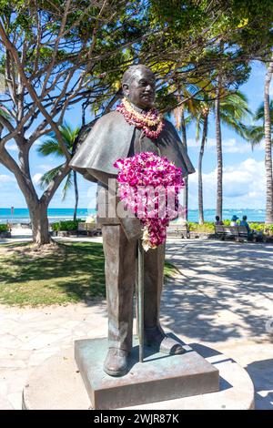 Statue von Prinz Jonah Kuhio Kalantiana'ole (1871-1922), Waikiki Beach, Waikiki, Honolulu, Oahu, Hawaii, Vereinigte Staaten von Amerika Stockfoto