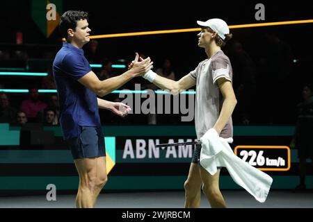 Rotterdam, Pays Bas. Februar 2024. Milos Raonic von Kanada gegen Jannik Sinner von Italien, Viertelfinale während der ABN Amro Open 2024, ATP 500 Tennis Turnier am 16. Februar 2024 in Rotterdam, Niederlande - Foto Laurent Lairys/DPPI Credit: DPPI Media/Alamy Live News Stockfoto