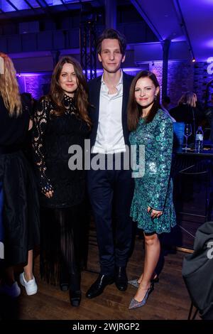 ARD Blue Hour 2024 Alice Dwyer, Sabin Tambrea und Jennifer Ulrich bei der ARD Blue Hour 2024 im Telegraphenamt anlässlich der 74. Internationale Filmfestspiele Berlin Berlinale am 15.02.2024 in Berlin. *** ARD Blue Hour 2024 Alice Dwyer, Sabin Tambrea und Jennifer Ulrich bei der ARD Blue Hour 2024 im Telegraphenamt anlässlich der 74. Internationalen Filmfestspiele Berlin am 15 02 2024 in Berlin Copyright: XEventpressxKochanx Stockfoto