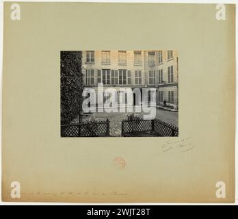 Barry, Jean. Hof des Hauses, Nr. 38, rue de Fleurus. "Hof des Hauses, Rue de Fleurus 38, 6. Arrondissement, Paris". Gelatino-Silberbromid-Entnahme. 1905-01-1905-01. Paris, Carnavalet Museum. 144160-14 Stockfoto