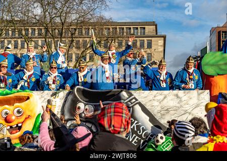 Rosenmontagszug Düsseldorf Rosenmontagszug Karnevalsumzug in Düsseldorf, Nordrhein-Westfalen, Deutschland, Europa Rosenmontag Karnevalsumzug in Duess Stockfoto