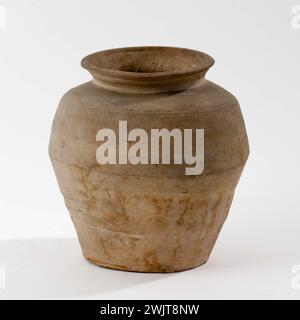 Pot. Terre, zu dem. Vietnam. Paris, Muse Cernuschi. Topf asiatische Kunst, Kunst des extremen Orients, Kunst Vietnams, vietnamesische Kunst, Terrakotta, Gerichte Stockfoto