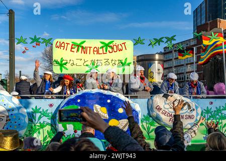 Rosenmontagszug Düsseldorf Rosenmontagszug Karnevalsumzug in Düsseldorf, Nordrhein-Westfalen, Deutschland, Europa Rosenmontag Karnevalsumzug in Duess Stockfoto