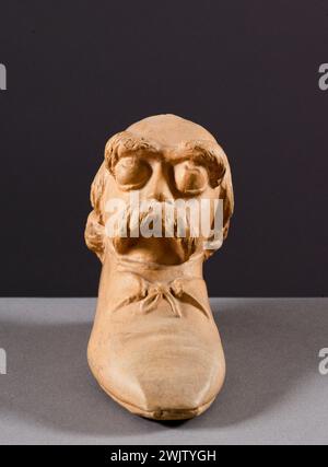 Jean-Pierre Dantan (1800-1869), sagte Dantan der junge. Karikatur des Romanautors und Dramatikers Melchior-Frédéric Soulié (1800-1847). Terracious patiniertes Gips. 1834. Paris, Museum Carnavalet. Dramatiker, Schriftsteller, Französisch, Patina Platre, Schriftsteller, Terrakotta, Karikatur Stockfoto