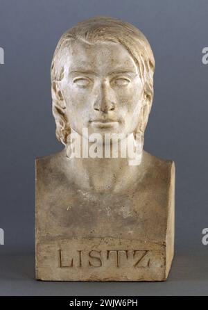 Jean-Pierre Dantan (1800–1869) sagte Dantan den Jungen. Porträt des Pianisten und Komponisten Franz Liszt (1811-1886). Weißes Pflaster, rund. 1830. Paris, Museum Carnavalet. 51844-3 ungarischer Komponist, Musiker, Pianist, weißer Gips, begraben im Porträt, rund-Unebenheit Stockfoto