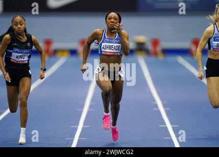 Leonie Ashmeade in der 60-m-Strecke - Frauen wärmen 4 am ersten Tag der Microplus UK Leichtathletik-Hallenmeisterschaften 2024 in der Utilita Arena, Birmingham. Bilddatum: Samstag, 17. Februar 2024. Stockfoto