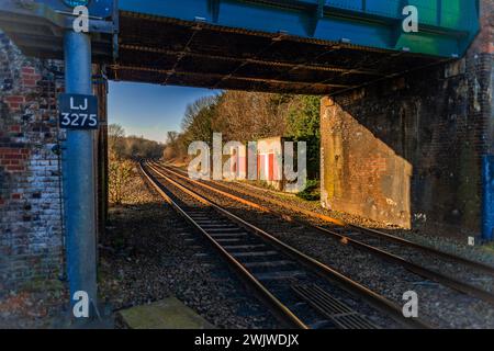 Dieselbetriebener Personennahverkehr-S-Bahnhof. Stockfoto