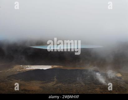 Smaragdsee entlang des Tongariro Alpine Crossing Trail, Tongariro National Park, Nordinsel, Neuseeland Stockfoto