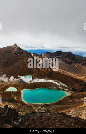 Smaragdsee entlang des Tongariro Alpine Crossing Trail, Tongariro National Park, Nordinsel, Neuseeland Stockfoto