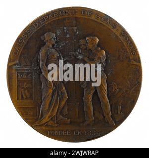 Henri Alfred Auguste Dubois (1859-1943). „Medaille. Die Caisse d'Epargne de Sens'. Metall, Bronze, 1834. Museum der Schönen Künste der Stadt Paris, Petit Palais. 57558-3 Avers, Bronze, Spardose, Brust, Kind, Frau, Mann, Medaille, Metall, Numismatik, Tasche Stockfoto