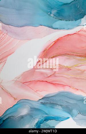 Schöner Hintergrund mit Flecken und Flecken Alkoholtinte. Abstrakte blaue, rote Kunst mit Gold. Stockfoto