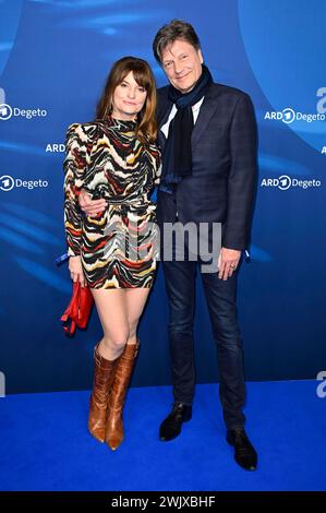 INA Paule Klink und Roland Suso Richter bei der ARD Blue Hour 2024 im Rahmen der Berlinale 2024 im Hotel Telegraphenamt. Berlin, 16.02.2024 *** Ina Paule Klink und Roland Suso Richter auf der ARD Blue Hour 2024 im Rahmen der Berlinale 2024 im Hotel Telegraphenamt Berlin, 16 02 2024 Foto:XF.xKernx/xFuturexImagex Blue Hour 4082 Stockfoto