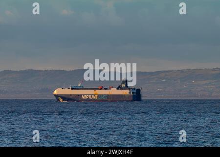 RoRo auf dem Weg zum Meer Stockfoto