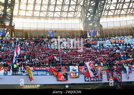 Neapel, Italien. Februar 2024. Anhänger des Genua CFC während des Serie A TIM Spiels zwischen SSC Napoli und Genua CFC im Diego Armando Maradona Stadium in Neapel, Italien am 17. Februar 2024. Foto: Nicola Ianuale/Alamy Live News Stockfoto