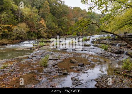 Falling Water Cascades im Burgess Falls State Park in der Nähe von Cookeville, Tennessee Stockfoto