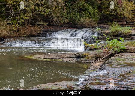 Falling Water Cascades im Burgess Falls State Park in der Nähe von Cookeville, Tennessee Stockfoto