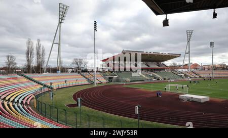 Regionalliga Nordost VSG Altglienicke - Viktoria Berlin 17.02.2024 der Friedrich-Ludwig-Jahn-Sportpark in Berlin erstrahlt beim Heimspiel der VSG Altlienicke / Stadionfoto / Stadion Foto / Fussballstadion / Fussballstadion / Symbolbild / Berlin Friedrich-Ludwig-Jahn-Sportpark Berlin Deutschland *** Regionalliga Nordost VSG Altglienicke Viktoria Berlin 17 02 2024 der Friedrich Ludwig Jahn Sportpark Berlin in Berlin glänzt beim Heimspiel der VSG Altlienicke Stadion Foto Stadion Foto Fußballstadion Fußballstadion Symbolbild Berlin Friedrich Ludwig Jahn Sportpark Berlin Deutschland Copyright: xBEA Stockfoto