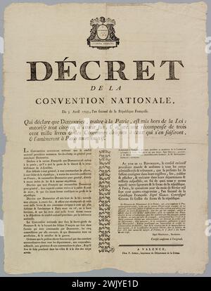 Aurel, P., Decret/de la/National Convention,/ vom 3. April 1793. Das zweite Jahr der Französischen Republik [sic] ./ WHO erklärt, dass Dumouriez, Verräter des Vaterlandes, aus dem Gesetz gestrichen wird (Titel eingetragen (Brief)), 1793. Bois und Typografie Stich. Carnavalet Museum, Geschichte von Paris. Politik, Geschichte, Französische Revolution, 1789-1799, Verwaltung, Erlass, Nationalversammlung, Festnahme, Belohnung, Dumouriez (Charles Francois du Perrier du Mouriez, dit) (1739-1823), Dominique Joseph Garat (1749-1833), Louis Jérôme Gohier (1746-1830), Regnard, typographisches Poster, dekorative Muster Hig Stockfoto