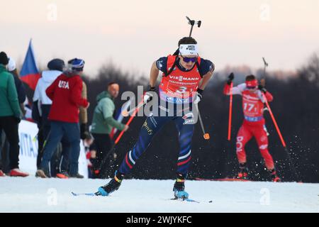 © Pierre Teyssot/MAXPPP ; Biathlon-Weltmeisterschaften Nove Mesto 2024 IBU . Nove Mesto na Morave, Tschechische Republik am 17. Februar 2024. Männer 4 x 7,5 km Relais. Schweden gewinnt vor Norwegen und Frankreich. Eric Perrot (FRA) © Pierre Teyssot/Maxppp Credit: MAXPPP/Alamy Live News Stockfoto