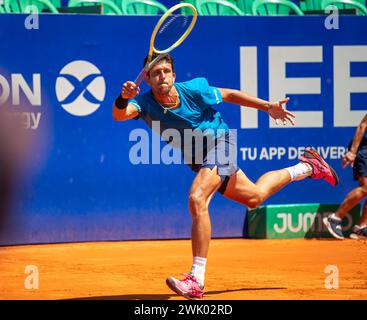 ATP 250 - IEB ARGENTINA OPEN Matwe Middelkoop devuelve de Drive durante el partido de dobles por la Semifinal del IEB Argentina Open jugado en el Estadio Guillermo Vilas de la Ciudad Autonoma de Buenos Aires, Argentinien. Februar 2024. Ciudad Autonoma de Buenos Aires Argentina *** ATP 250 IEB ARGENTINA OPEN Matwe Middelkoop kehrt eine Fahrt zurück während des Halbfinales der IEB Argentina Open, das am 17. Februar im Guillermo Vilas Stadium in der Autonomen Stadt Buenos Aires, Argentinien ausgetragen wurde. 2024 Ciudad Autonoma de Buenos Aires Argentinien Copyright: xSantiagoxGomezxRocax TNS 24 0586 Stockfoto