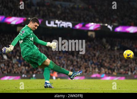 Chelsea Torhüter Djordje Petrovic während des Premier League Spiels im Etihad Stadium, Manchester. Bilddatum: Samstag, 17. Februar 2024. Stockfoto