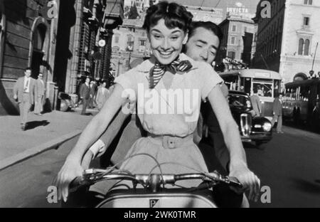 ROMAN HOLIDAY 1953 Paramount Pictures Film mit Audrey Hepburn als Prinzessin Ann und Gregory Peck als Joe Bradley Stockfoto