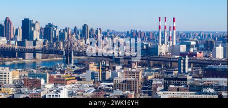 Queensboro Bridge über New York City mit Blick auf den East River von Queens, New York. Stockfoto