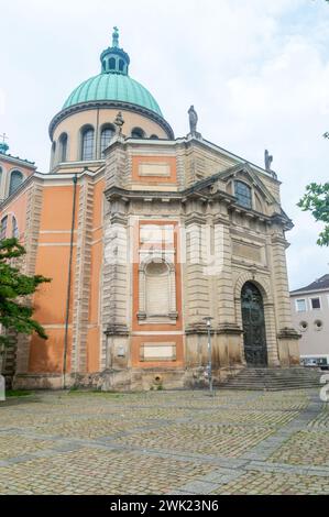 Hannover, Deutschland - 29. Juli 2023: St. Clemens Basilika. Stockfoto