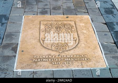 Hannover, Deutschland - 29. Juli 2023: Wappen der Parnerstadt Posen. Stockfoto