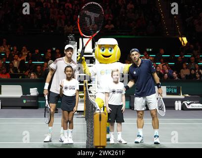 Rotterdam, Pays Bas. Februar 2024. Jannik Sinner of Italy gegen Tallon Griekspoor of Netherlands, Halbfinale während der ABN Amro Open 2024, ATP 500 Tennis Turnier am 17. Februar 2024 in Rotterdam, Niederlande - Foto Laurent Lairys/DPPI Credit: DPPI Media/Alamy Live News Stockfoto