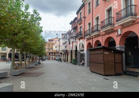 Aranda de Duero, Spanien - 16. September 2023: Blick auf das Stadtzentrum von Aranda de Duero. Stockfoto