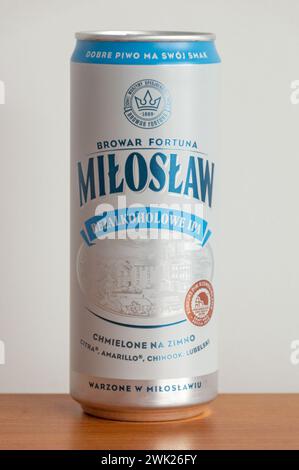 Pruszcz Gdanski, Polen - 27. September 2023: Dose von Miloslaw alkoholfreies IPA-Bier. Stockfoto