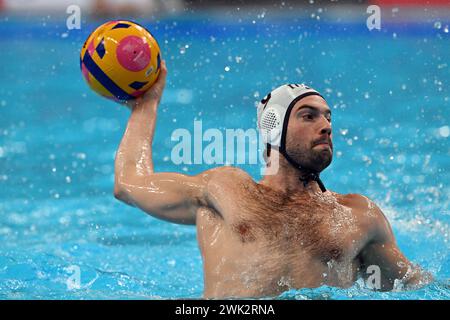 Doha, Qat. Februar 2024. PRESCIUTTI Nicholas während des Spiels Italien-Kroatien, Männer-Wasser-Polo-Finale bei der Wassersport-Weltmeisterschaft Doha 2024 - Sport- Schwimmen - Doha (Katar) 17. Februar 2024 (Foto: Gian Mattia D'Alberto/LaPresse) Credit: LaPresse/Alamy Live News Stockfoto