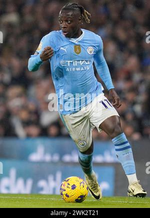 Manchester, Großbritannien. Februar 2024. Jeremy Doku von Manchester City während des Premier League-Spiels im Etihad Stadium in Manchester. Der Bildnachweis sollte lauten: Andrew Yates/Sportimage Credit: Sportimage Ltd/Alamy Live News Stockfoto