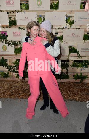 Brigitte Zeh und Stefanie Stappenbeck beim MEDIENBOARD bei den 74. Internationale Filmfestspiele in Berlin 17.02.2024 *** Brigitte Zeh und Stefanie Stappenbeck beim MEDIENBOARD DER Internationalen Filmfestspiele Berlin 74 17 02 2024 Stockfoto