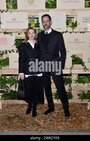 Karoline Herfurth und Christopher Doll beim MEDIENBOARD bei den 74. Internationale Filmfestspiele in Berlin 17.02.2024 *** Karoline Herfurth und Christopher Doll beim MEDIENBOARD der Internationalen Filmfestspiele Berlin 74 17 02 2024 Stockfoto