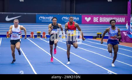 17/18. Februar 2024, Utilita National Indoor Arena, Birmingham, Großbritannien. Veranstaltung: 2024 Leichtathletikmeisterschaften in Großbritannien. Bildunterschrift: Herren 60 m Schlussbild: Mark Dunn/Alamy Live News (Sport) Stockfoto