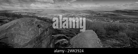 Ein Panoramablick auf Otley City von Surprise View auf dem Chevin Ridge, Yorkshire, England, Großbritannien Stockfoto