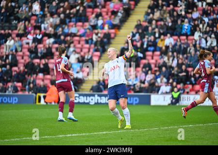 London, Großbritannien. Februar 2024. Tottenham Hotspur Women und Bethany England feiern ihren Equalizer und schaffen es 1-1 während Tottenham Hotspur Women vs Aston Villa in der WSL in Brisbane Road, Gaughan Group Stadium am 18. Februar 2024, London UK Credit: VIC Christod/Alamy Live News Stockfoto